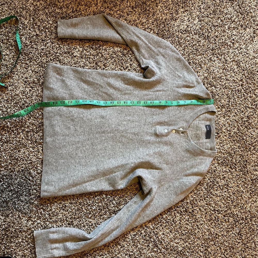 Vince Buttoned Sweater - Picture 3 of 3